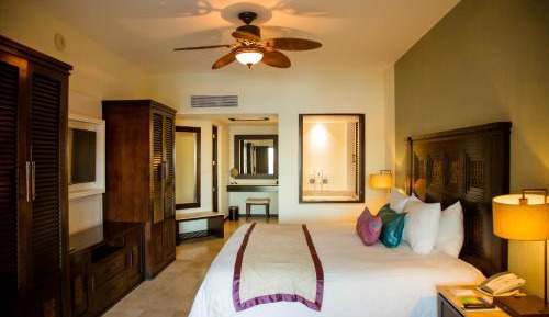 Suite with Garden View