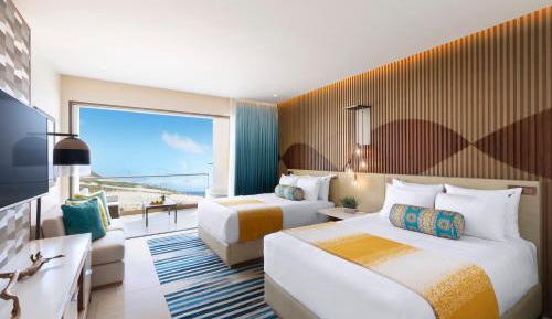 Deluxe Partial Ocean View Two Queen Beds