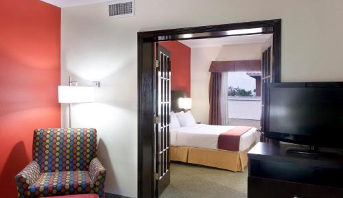 King Suite with Spa Bath