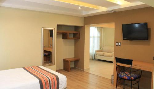 Standard Double Suite