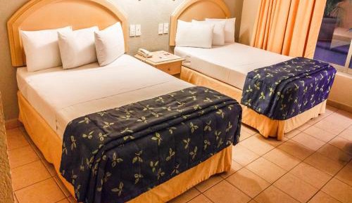 Double Room with Two Double Beds  -Non Refundable 