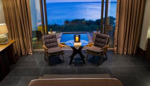 Junior Suite with Ocean View