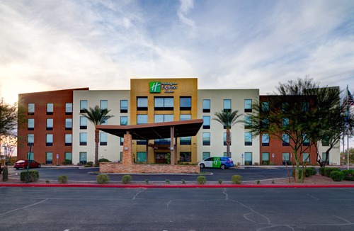 Desert Ridge West Hotel | Holiday Inn Express & Suites - Phoenix North - Scottsdale, an IHG Hotel