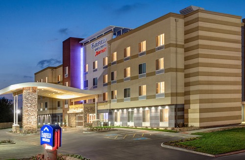 Brownsville Hotel | Fairfield Inn & Suites by Marriott Brownsville North