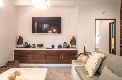 Buenavista House | Casa Pibe, Private pier, roof & jacuzzi