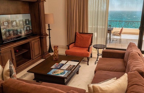 Marina Condo | Tranquil Ocean Views in Cabo San Lucas