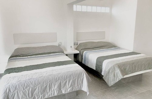 Peninsulas de Santiago House | Casa Miramar