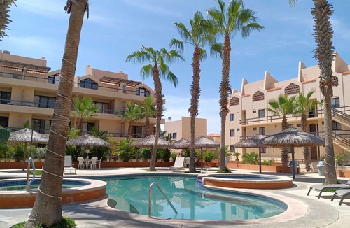 Zona Hotelera Apartment | Mexican-style apartment in the heart of the Los Cabos hotel zone.