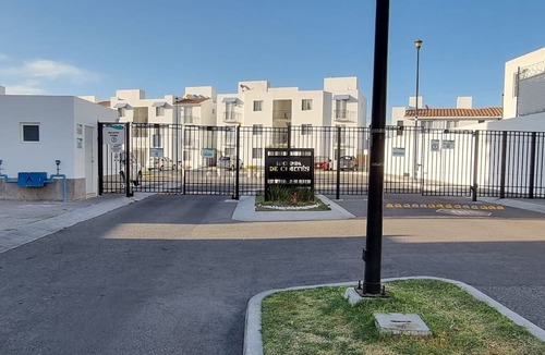 Queretaro Apartment | Comfortable Apartment, 2 Bedrooms and Free Parking