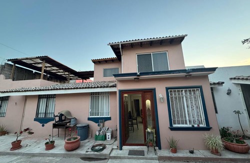 Mezcales House | Spacious 4-bedroom townhome with AC "master bedroom only" in San Vicente