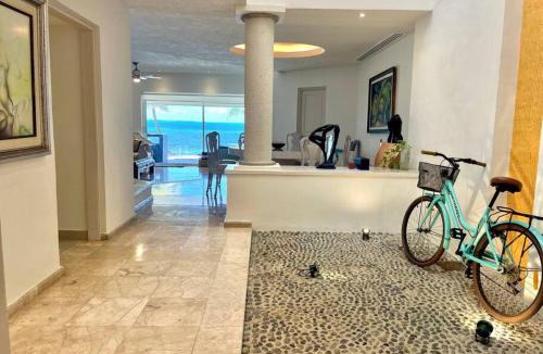 Zona Hotelera House | 6BR Ocean Front Hotel Zone Luxury House