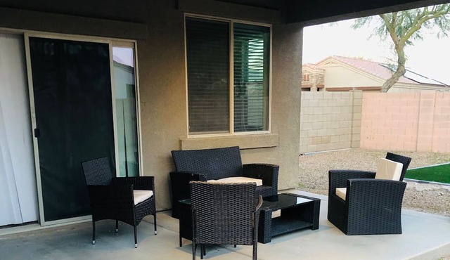 Beautiful home in the heart of Casa Grande in a quiet neighborhood