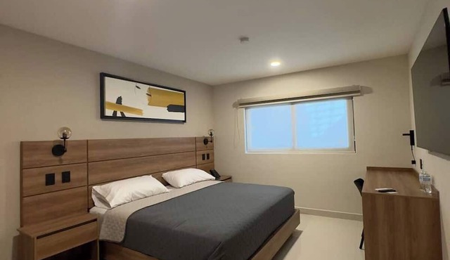Room 3 min from exclusive area in Culiacan. 106