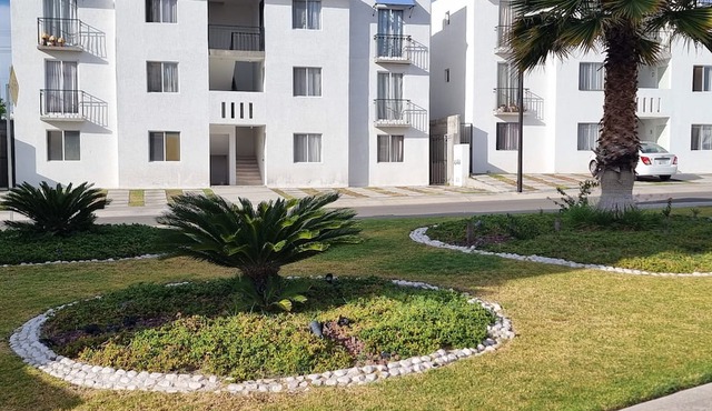 Comfortable Apartment, 2 Bedrooms and Free Parking