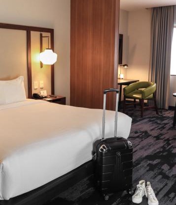Fairfield Inn 